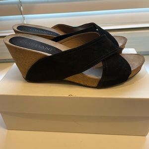 Cordani Suede Criss Cross Wedges 9M